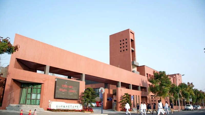 电子代工生产：揭秘流程与关键注意事项**