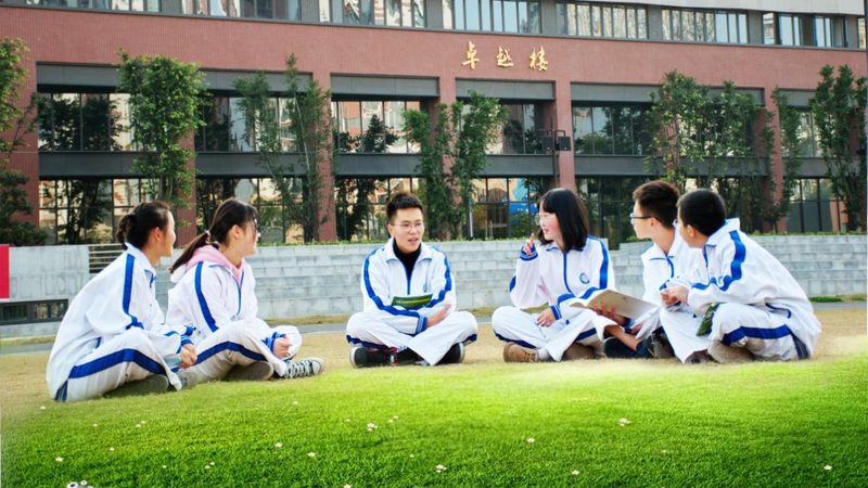 PCBA加工定制服务：揭秘靠谱供应商的五大标准